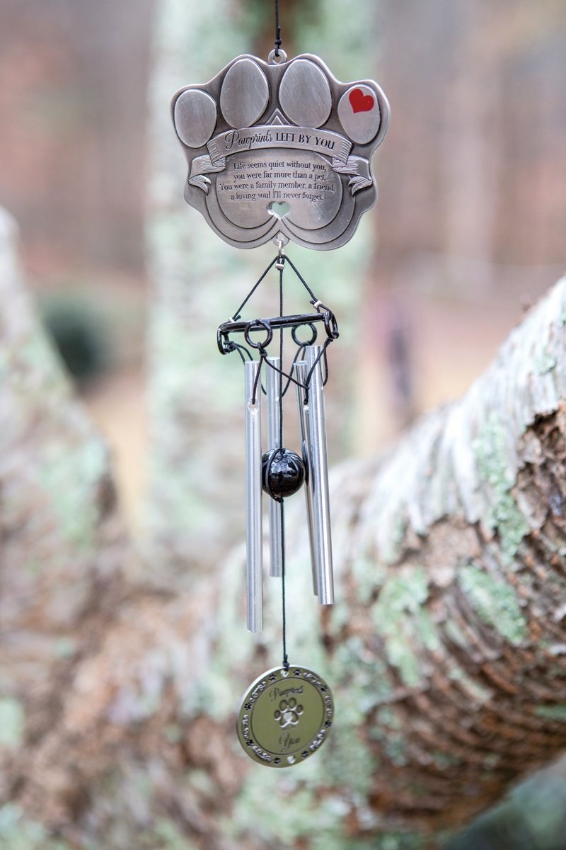 Pet Memorial Wind Chime 18" Metal Casted Pawprint Wind Chime A