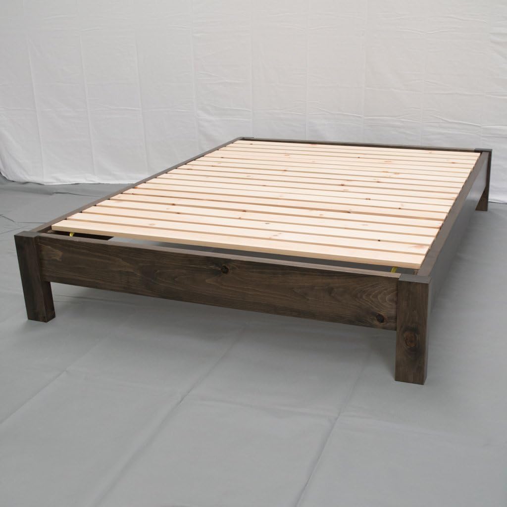 Amazon Com Rustic Farmhouse Platform Bed King Traditional Platform Frame Wood Platform Reclaimed Bed Modern Urban Cottage Platform Bed Kitchen Dining