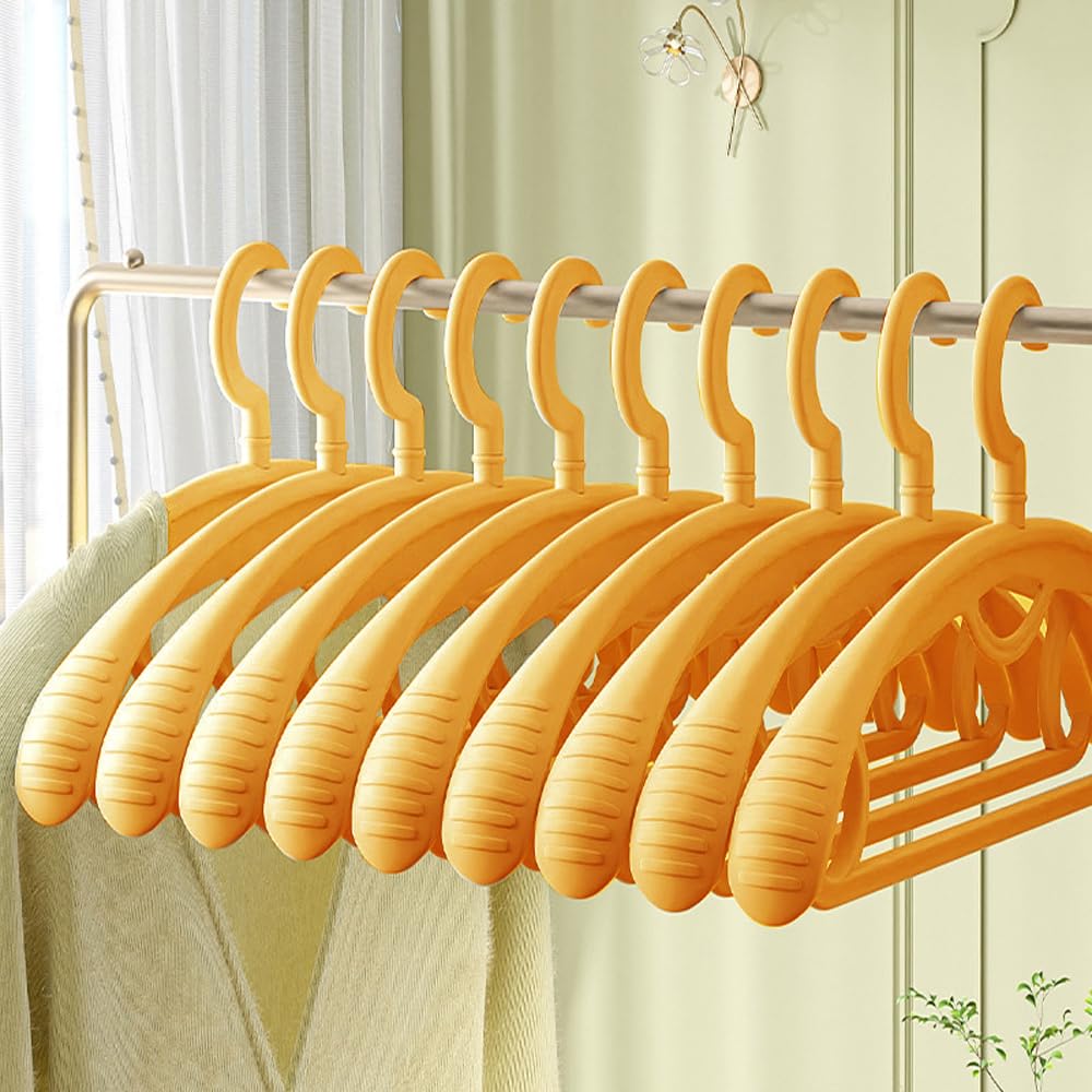 [GOZIGENITEMS] ハンガー かたくずれ防止 【幅広で跡がつかない×洗濯ハンガー】 10本 【大切な衣類用ニット・セーター・ブラウス・Tシャツ】 【軽量×フックが360度回転】 (オレンジ)商品画像