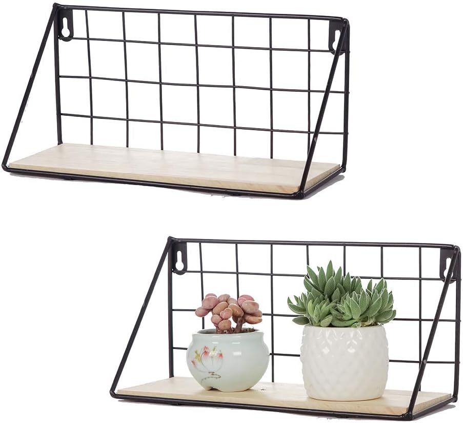 Best decorative items for living room wall