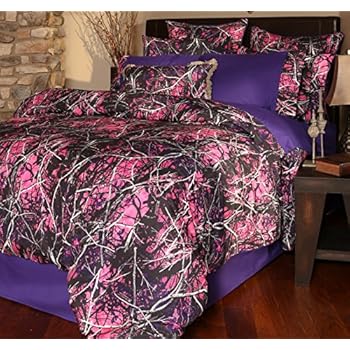 Amazon.com: Carstens Muddy Girl Camo 3 Piece Comforter