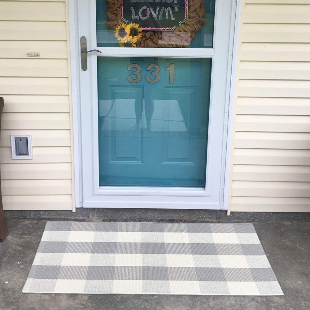 USTIDE Buffalo Plaid Check Rug 24''x51'' Cotton Hand-Woven Checked Doormat Gray and White Plaid Rug Retro Farmhouse Rug Washable Porch Rugs