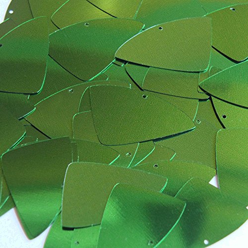 Sequin Fishscale Fin 1.5 inch Kelly Green Metallic Couture Shape Paillettes. Made in USA. For embroidery, costume, arts