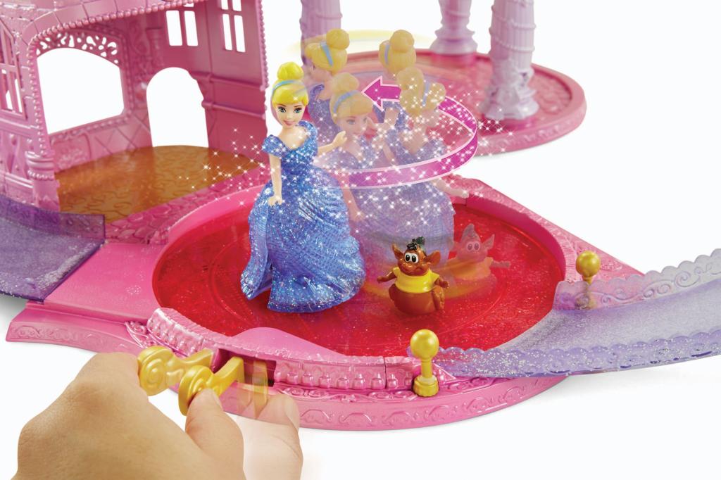Disney Princess Glitter Glider Castle Playset Toys & Games
