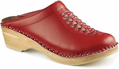 red clogs womens