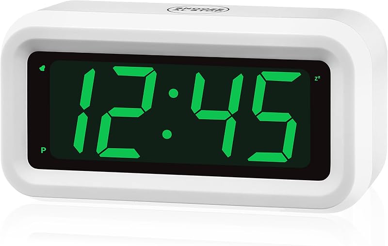 KWANWA Battery Operated Alarm Clock 12/24H LED Dimmer Snooze Portable