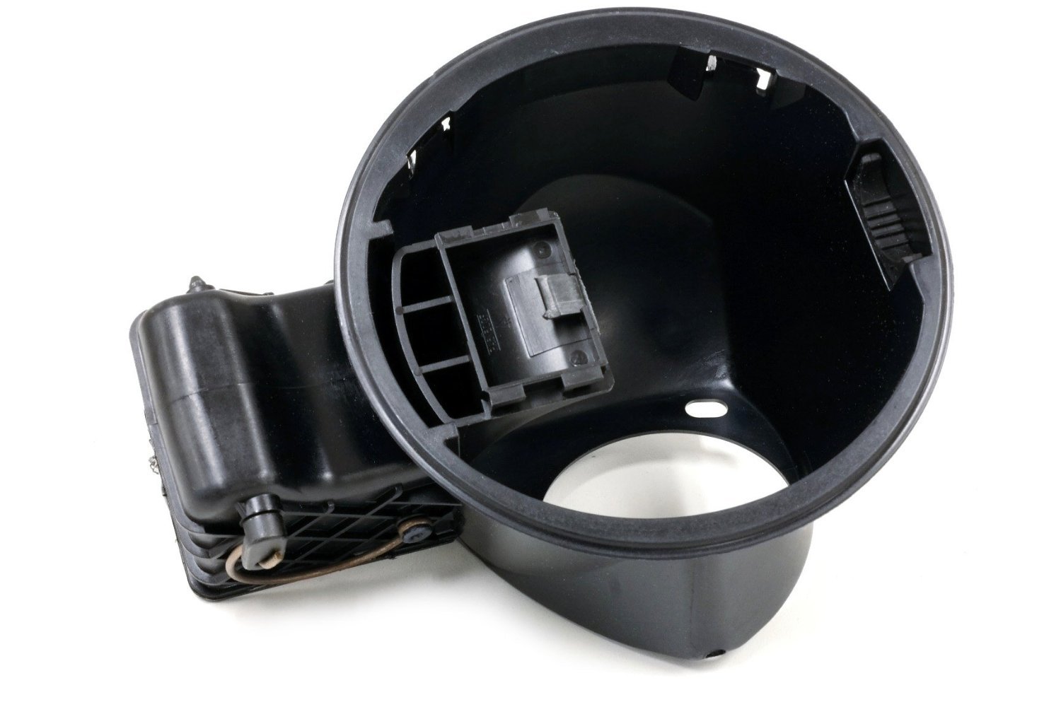 Fuel Filler Neck Housing Gas Door For 0408 Ford F150 Replacement