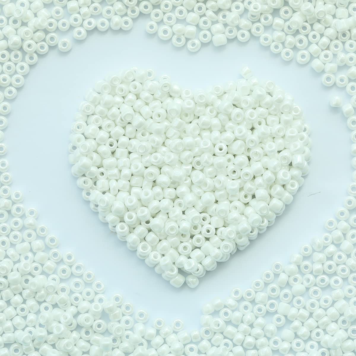 4mm White Pearl Seed Beads About 1600pcs/110Grams in Bag,6/0 Glass Craft Beads for Making Earrings, Waist Jewelry, DIY Handmade (White Pearl) โ image 1