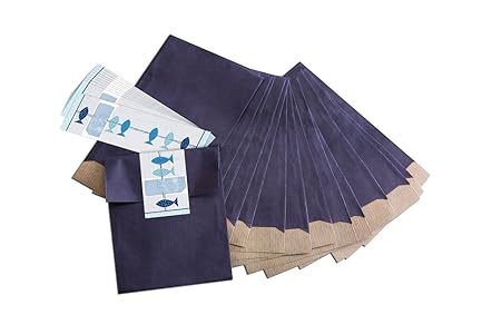 25 kleine blaue Geschenktüten; Papiertüten (13 x 18 cm) mit beschreibbarem Aufkleber'3 blaue Fische'; für Taufe, Kommunion, K