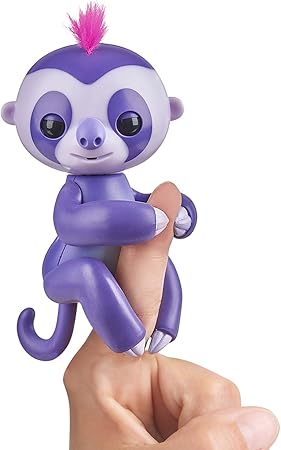Amazon.com: Fingerlings Baby Sloth 