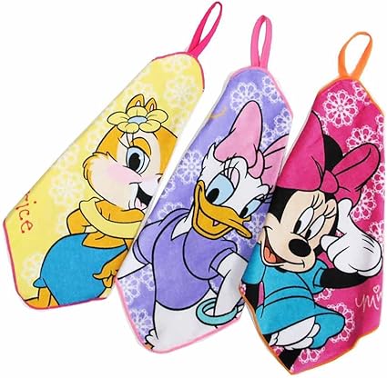 Amazon Co Jp ディズニー ループタオル 幼稚園ハンドタオル ミニー デイジー クラリス 28 28cm 3枚セット Fpo 3prpt01 ベビー マタニティ