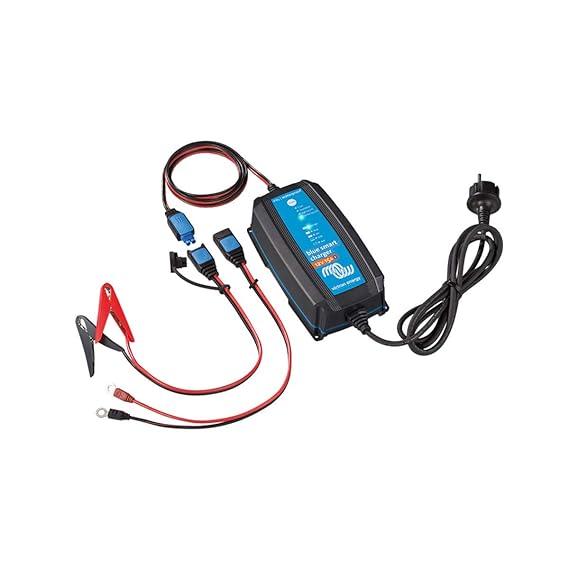 Victron BlueSmart Batterieladegerät IP65 12/15 mit integriertem Bluetooth für alle Batterietypen 12V 15A BPC121531064R