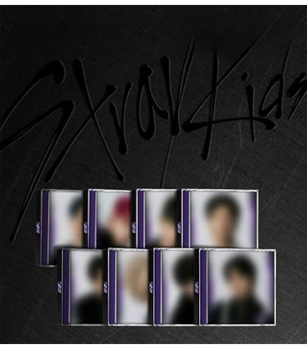 Amazon.com: Stray Kids - World Tour District 9 : Unlock in SEOUL