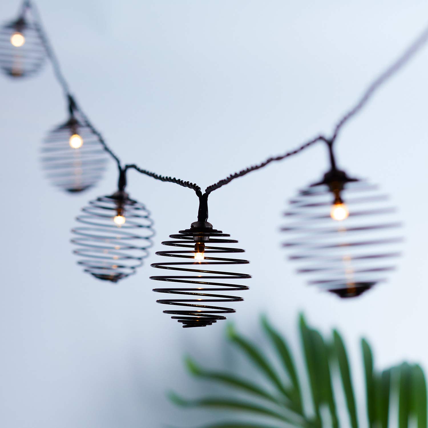 Lights4fun 10 Black Spiral Solar Powered Outdoor IP44 Waterproof Garden Fairy String Lights