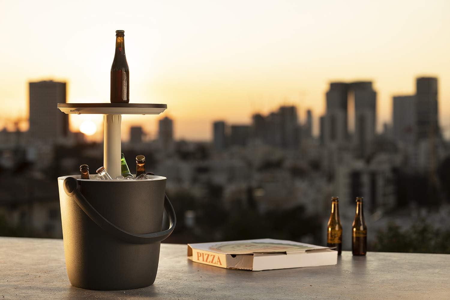 KETER Go Bar 4.2 Gallon Beer and Wine Cooler with Handle and Pop Up Outdoor Table Perfect for Your Patio, Picnic, and Beach Accessories, Graphite : Garden & Outdoor