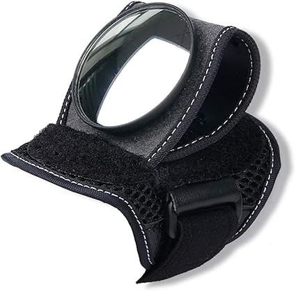 muñeca que monta bicicleta