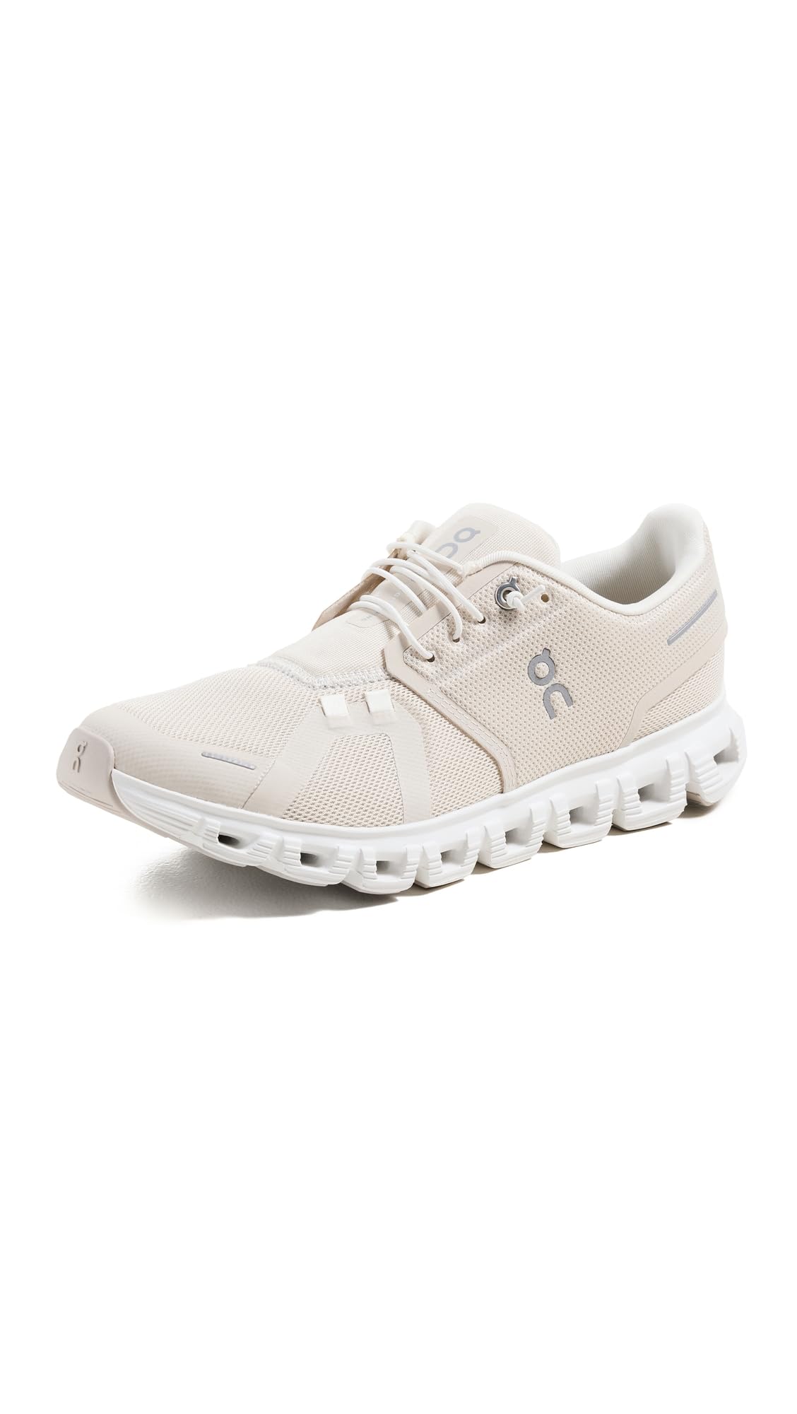 On Women's Cloud 6 Sneakers, Pearl/White, 9 Medium US