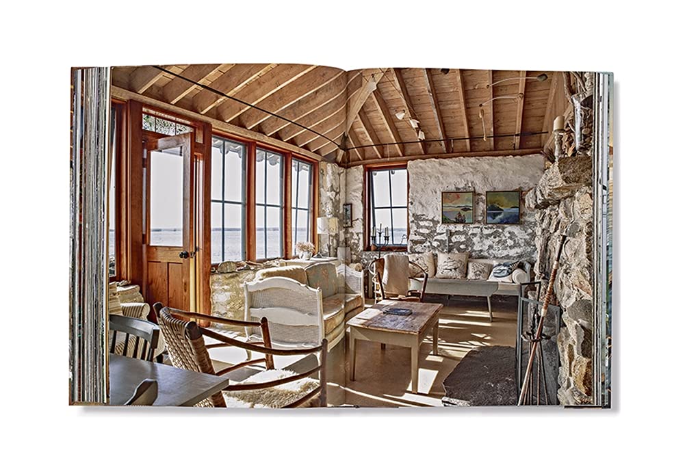 The Maine House: Spend any amount of time in Maine―a weekend, a summer, a lifetime―and its impression lasts forever