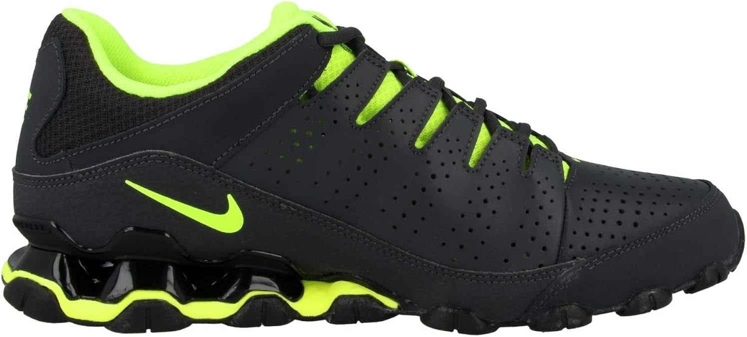 nike reax shoes