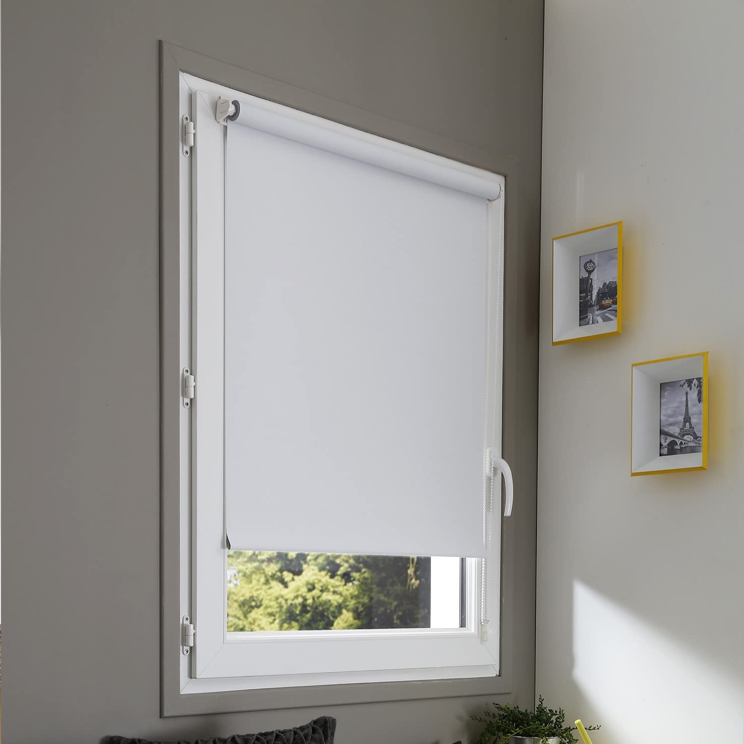 madecostore Blackout Roller Blind, No Drilling Required, White, 56 x 170 cm