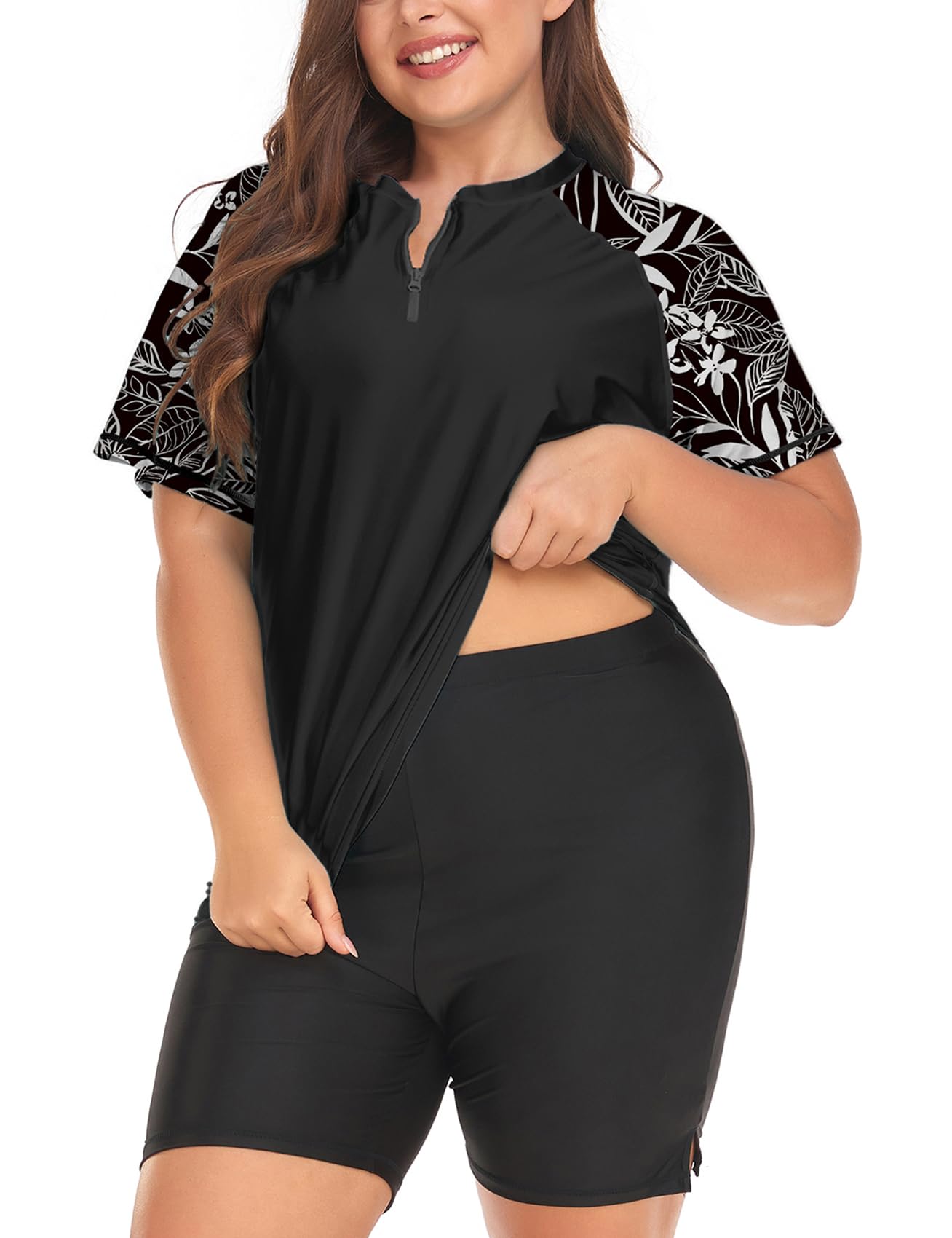 Photo 1 of Inno Women's Plus Size 2 Piece Rash Guard Swimsuits Short Sleeve with Boyshorts UPF 50+ Surfing Swimwear 1X 2X 3X 4X 5X 6X