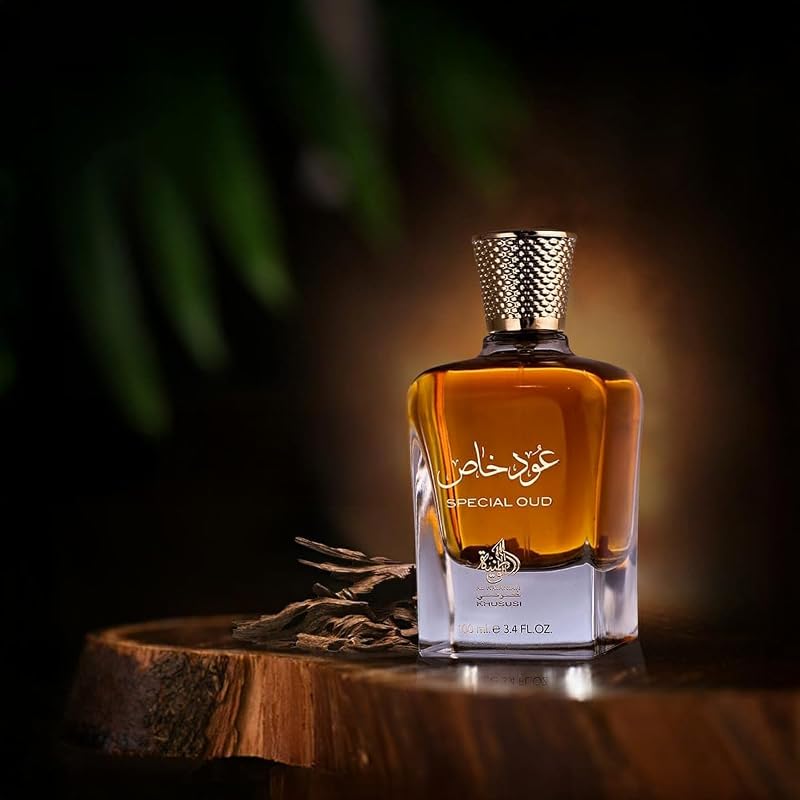 PERFUME 100ML - SPECIAL OUD — foto 3 de 4