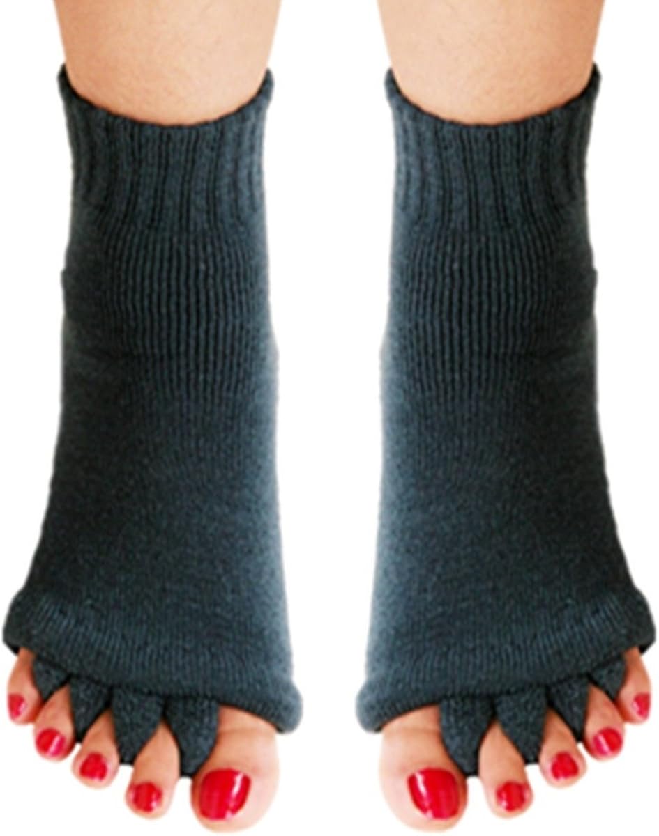 Amazon.com: Bcurb Alignment Socks Foot & Toes Massage Toe Separator ...