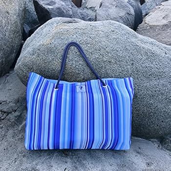 classic beach bag