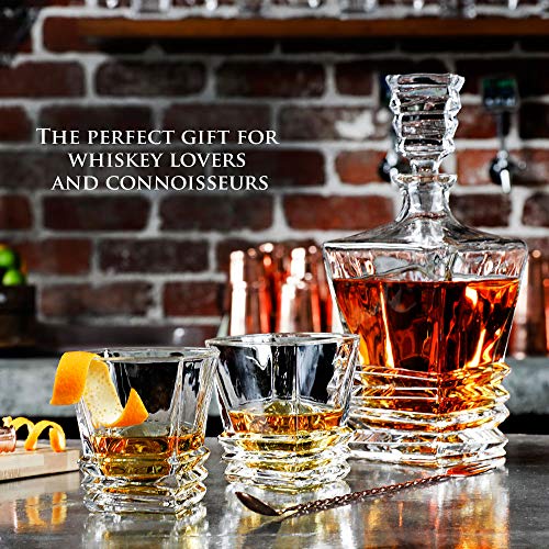MAKETH THE MAN Genuine LeadFree Crystal Decanters For Alcohol. 27oz