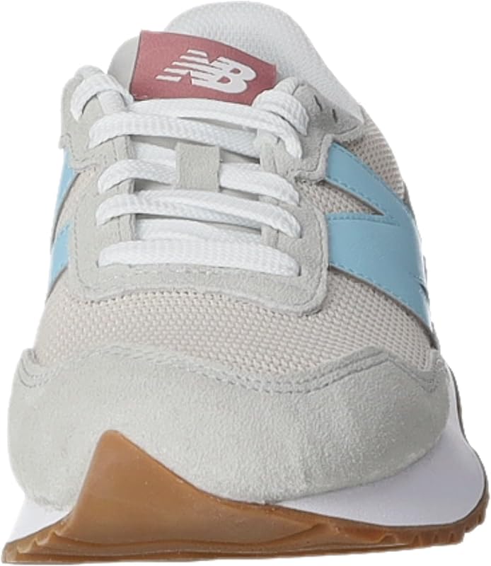 237 Sneaker