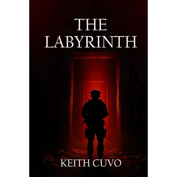 Amazon.com: The Labyrinth (Myth Division): 9781970435146: Cuvo