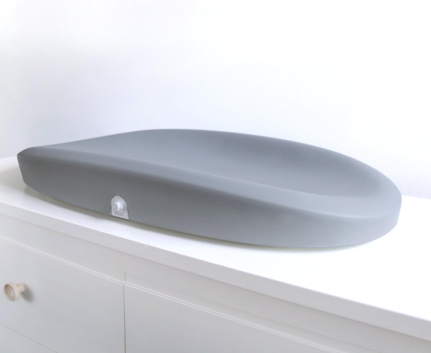 hatch changing table scale