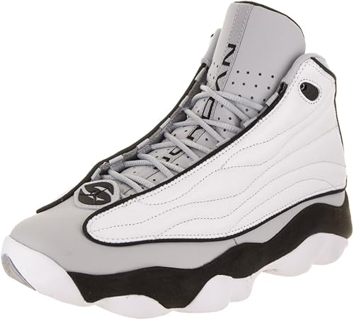 Jordan Nike Men S Pro Strong Basketball Shoe Amazon Co Uk Shoes