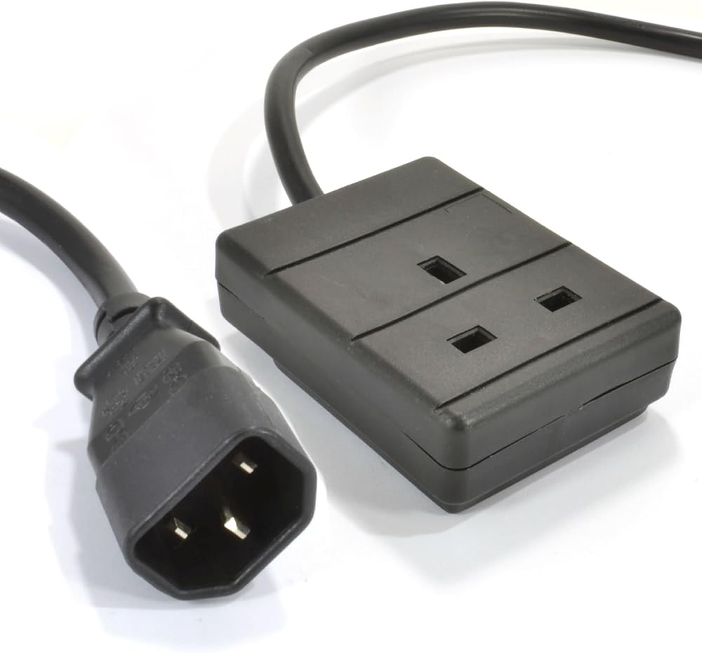 PRO ELEC PEL01253 IEC C14 Plug to 10A UK Socket Lead 0.5m Black