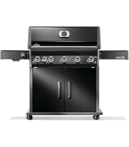 Rogue PRO 625 5-Burner Natural Gas Grill in Black with Infrared