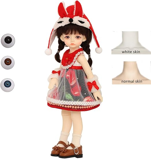 muñeca con vestidos intercambiables