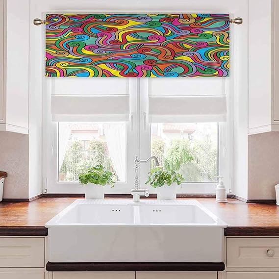 Cortina de cocina, color amarillo y rojo, línea de diseño en espiral