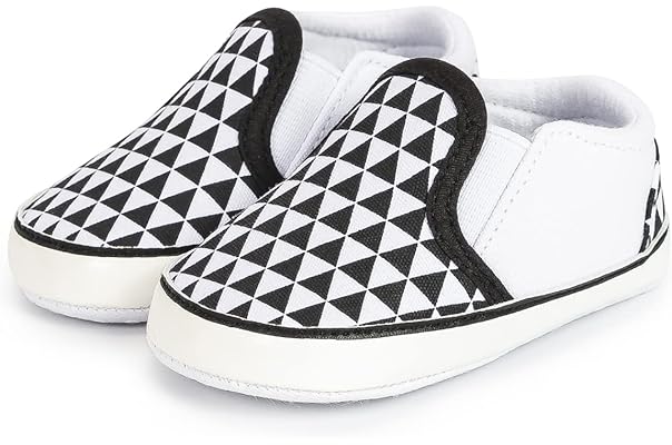 Mejores Marcas de Zapatos para Bebés que Empiezan a Caminar (2021)