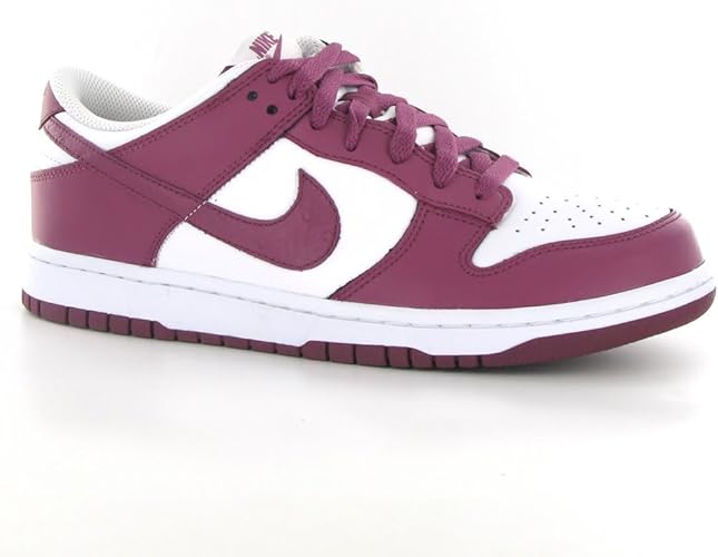 maroon nike trainers