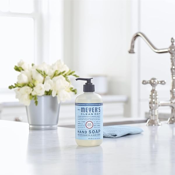MRS. MEYER’S CLEAN DAY HAND SOAP, MADE WITH ESSENTIAL OILS, BIODEGRADABLE FORMULA, RAIN WATER, 12.5 FL. OZ