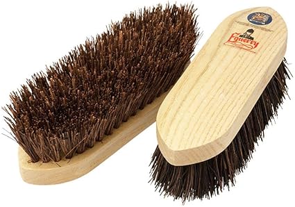 Equerry Natural bristle Dandy Brush 