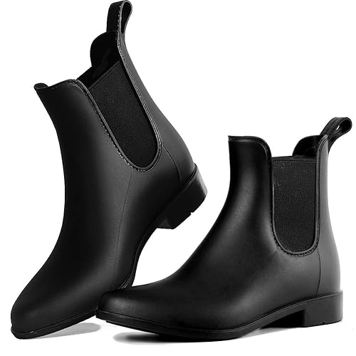 short pink rain boots