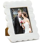 Yalikop Marble Picture Frame Scalloped White Tabletop Stand, 5 x 7 Inches | Scalloped Edges Design, Acrylic Board Protects Photos, Gold Stand for Desk Bookshelf, Wedding Gift Office Table Home Decor