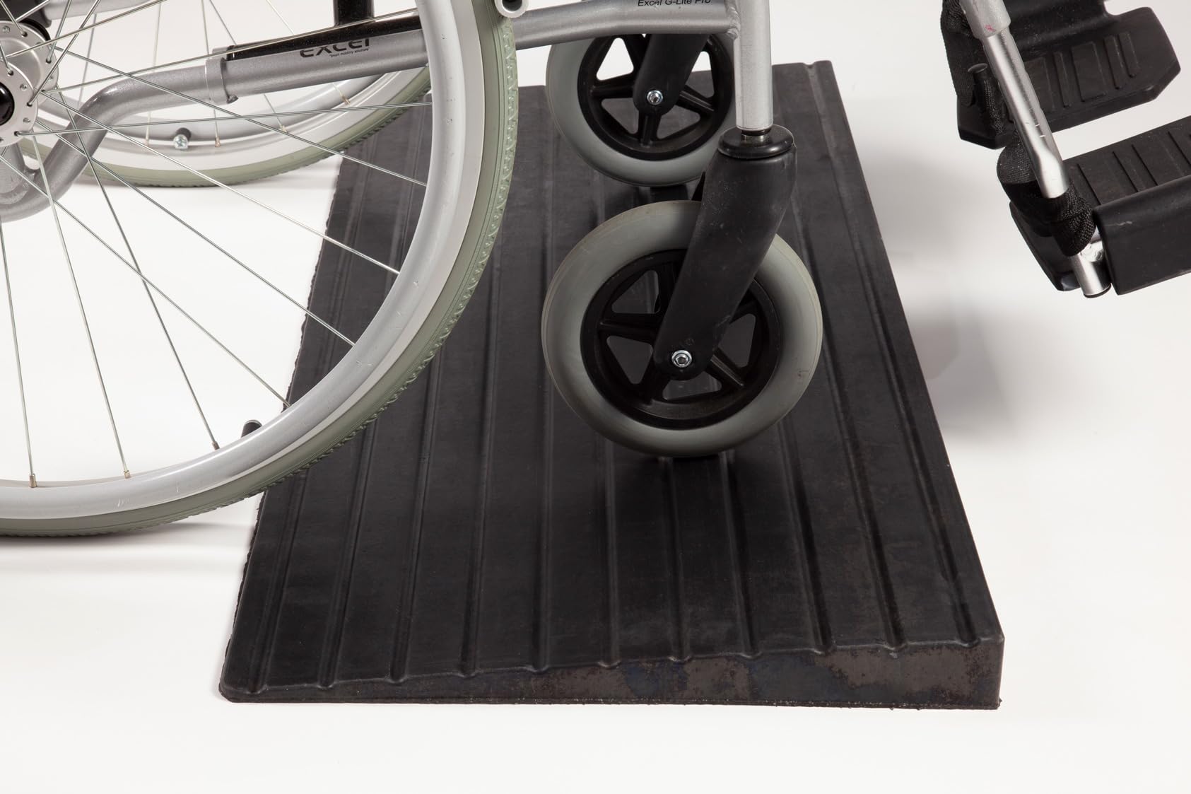 The Ramp People Rubber Threshold Ramp 4mm - 100mm (44mm) Ramp for Disabled Access, Wheelchair, Scooter