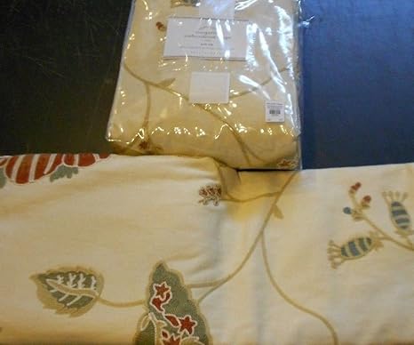 Pottery Barn Margaritte Embroidered Drapes Set Of 2 50x96 Pole