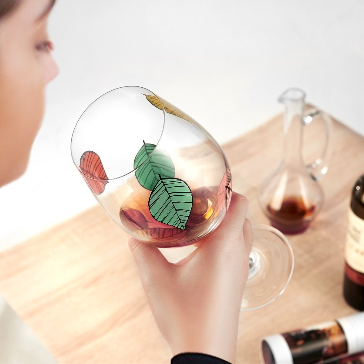 Wine Glass, 16 OZ Classy Red/White Wine Glass, Unique Leaf Patterns Arts Design Goblet, Lead-Free Premium Crystal Glass 9\