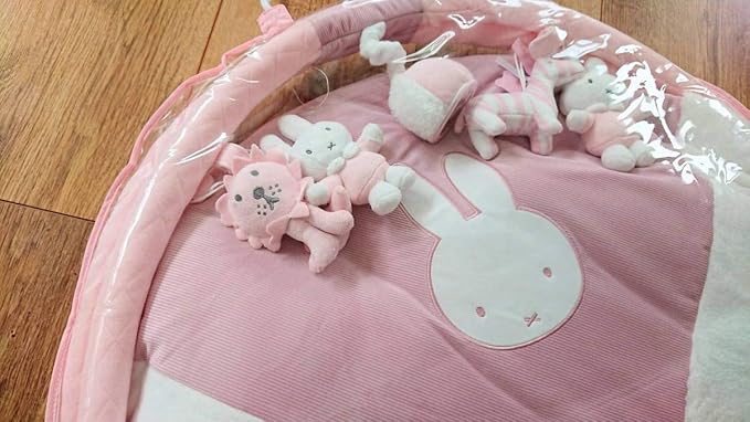 Amazon 日本未発売 ミッフィー ベビージムマット ピンク Nijntje Miffy うさこちゃん ウサギ うさぎ おもちゃ ホビー