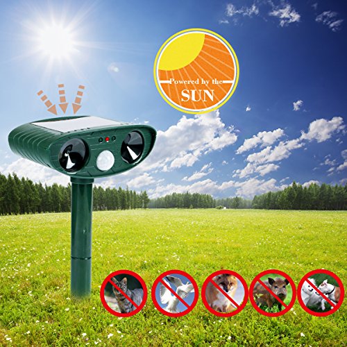 Animal Pest Repeller,Wikoo Solar Powered Ultrasonic Pest Repellent,Effective Outdoor Waterproof Pest Control,Repels Raccoons,Skunks,Foxes,Dogs,Cats,Deer,Squirrels etc