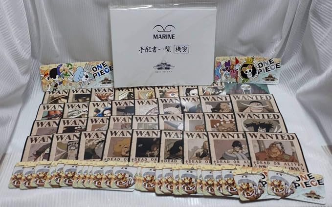 Amazon One Piece ワンピース 麦わらストア 手配書 バインダー ブロマイド ポイントカード36種セットルフィ サンジ ゾロ エース ロー 他 アニメ 萌えグッズ 通販