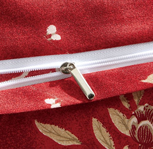 Red Floral Duvet Cover Set, Vintage Flowers Pattern Printed, Soft Microfiber Bedding with Zipper Closure (3pcs, Full Size)